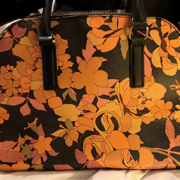Target Fall Wrist Bag - Picture 2 of 5